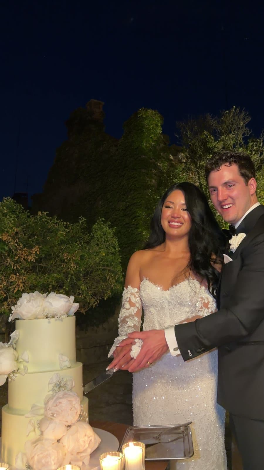 A destination wedding cake at the reception